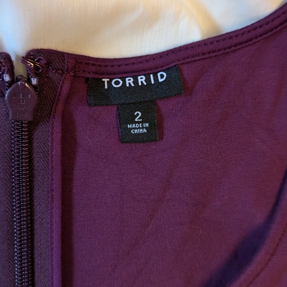 Torrid sz2 (2X) dark pink sleeveless jersey sheath dress EUC - Picture 5 of 9